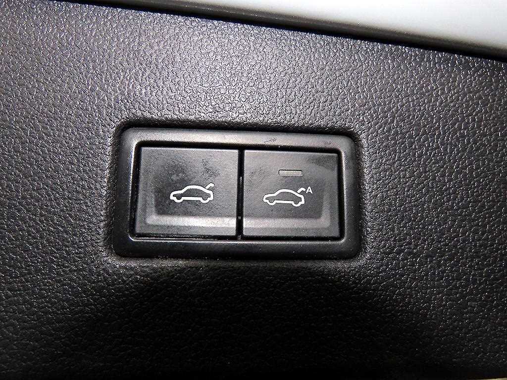 Volkswagen Tiguan 2018 Blanco - Importación desde Corea - HF Imports Iquique - Foto 16