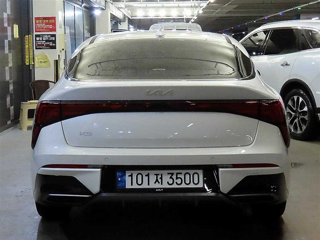 KIA K5 - Vista 5
