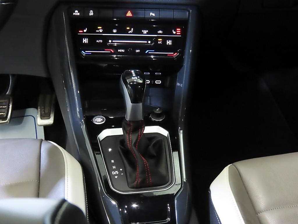 Volkswagen T-Roc - Vista 12