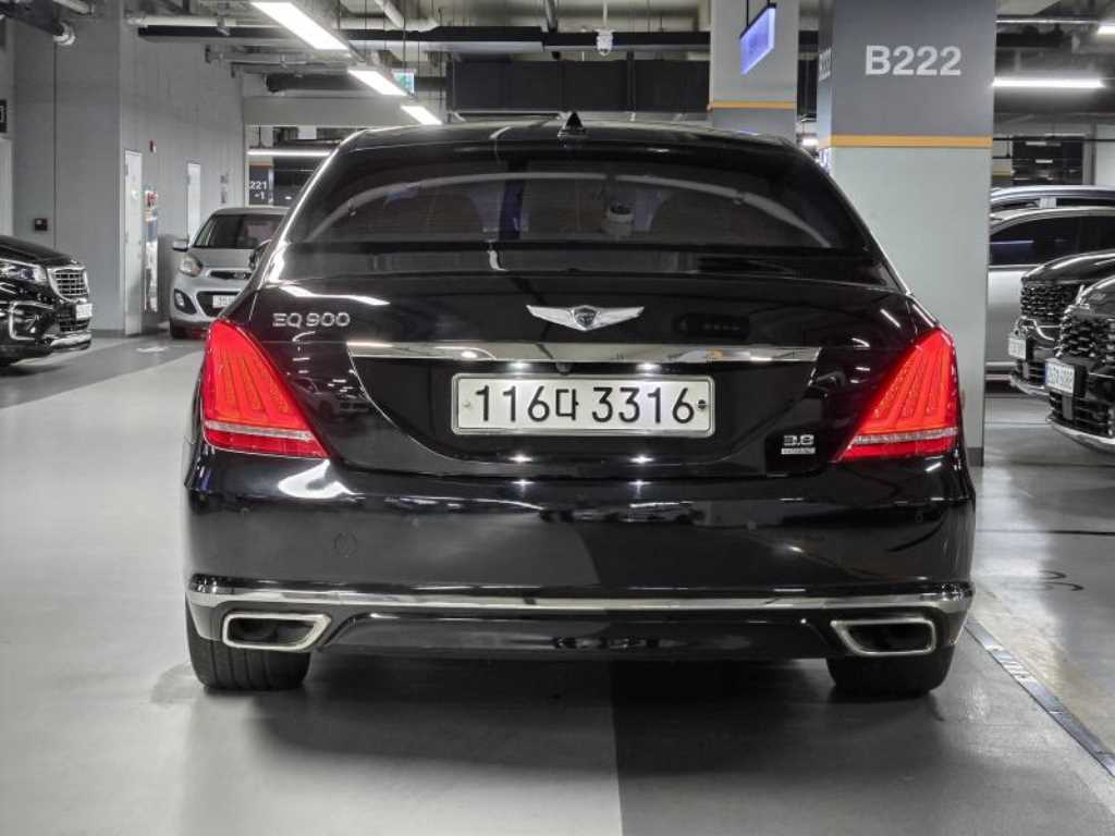 Genesis EQ900 - Vista 4