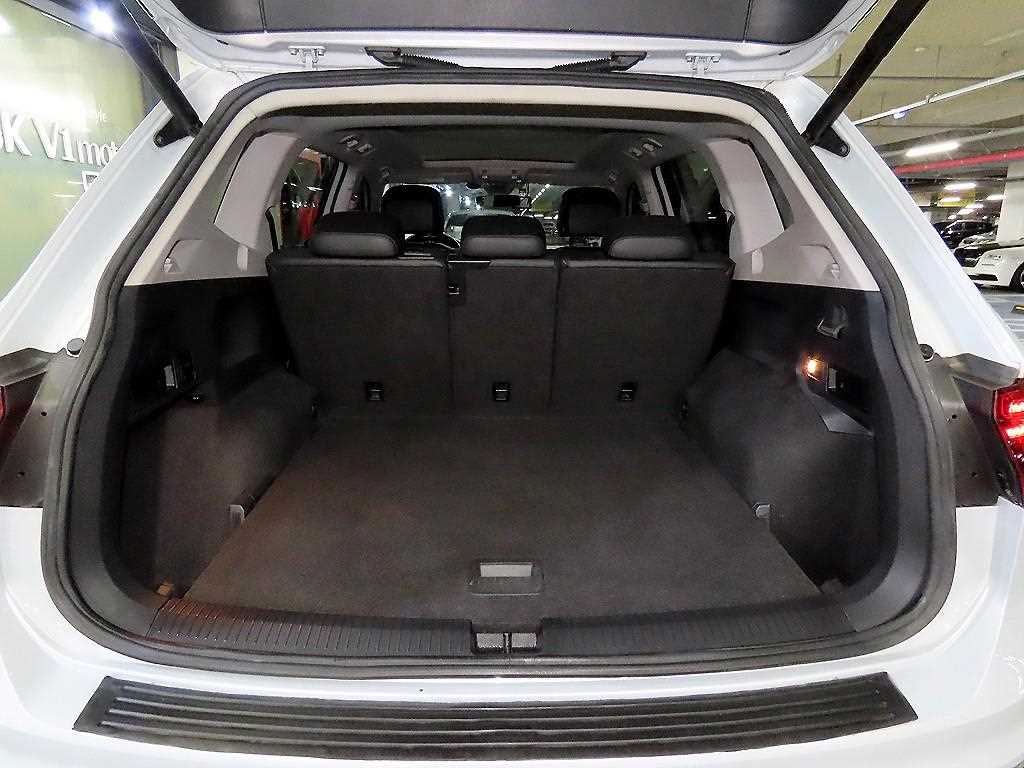 Volkswagen Tiguan 2018 Blanco - Importación desde Corea - HF Imports Iquique - Foto 17