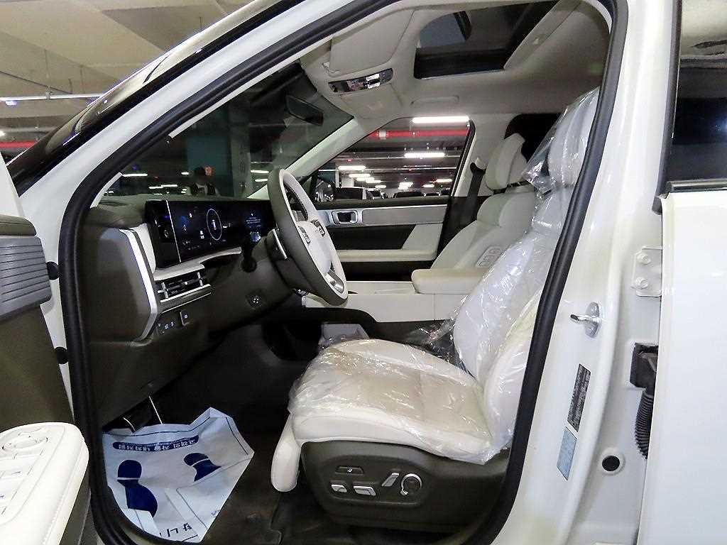 HYUNDAI Santa Fe - Vista 6