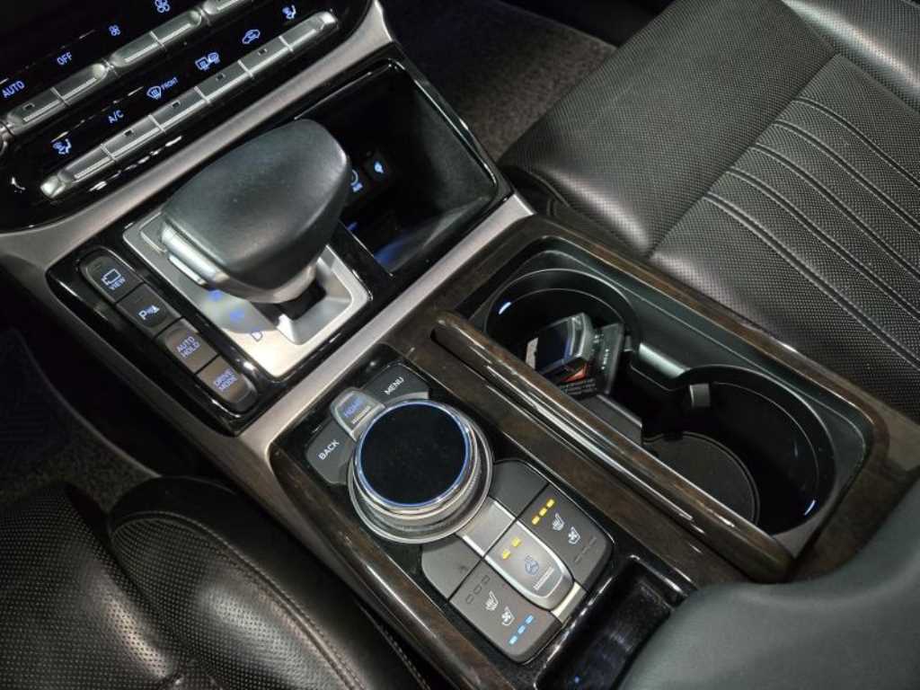 Genesis EQ900 2016 Negro - Importación desde Corea - HF Imports Iquique - Foto 16