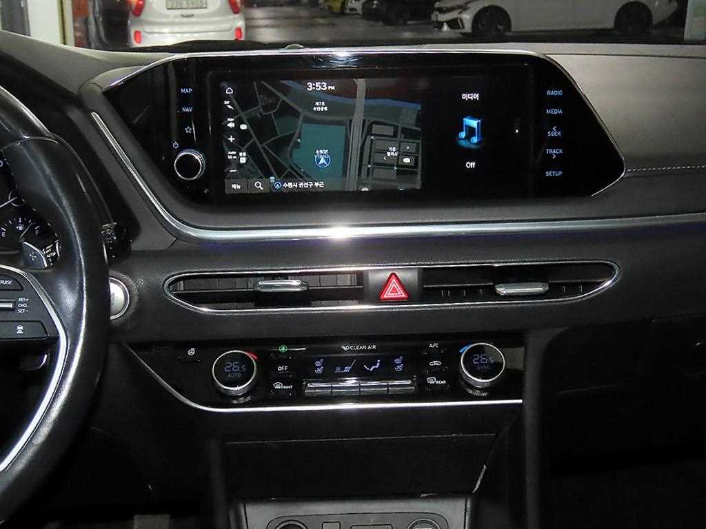 HYUNDAI Sonata - Vista 11