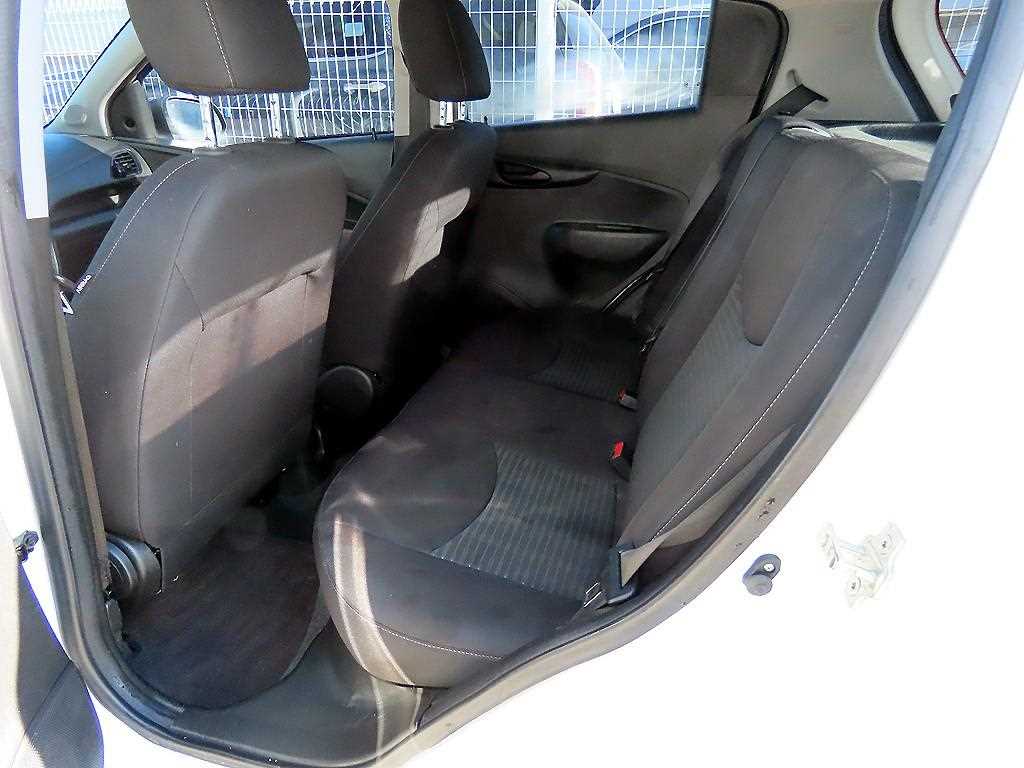 Chevrolet Spark - Vista 6