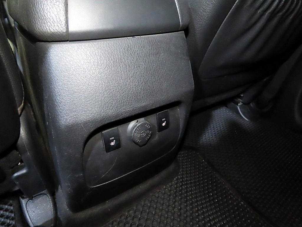 KIA Sorento 2012 Gris - Importación desde Corea - HF Imports Iquique - Foto 17