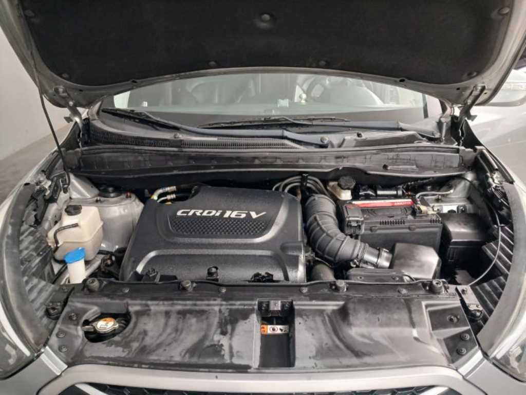 HYUNDAI Tucson 2014 Plateado - Importación desde Corea - HF Imports Iquique - Foto 18