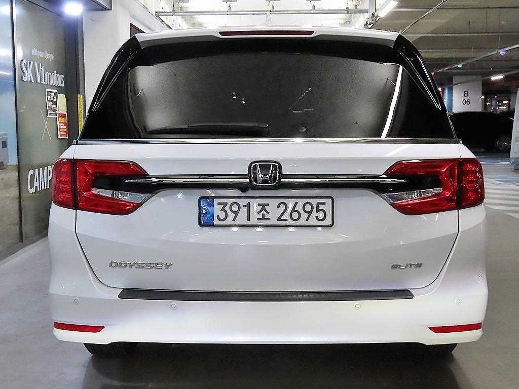 Honda Odyssey - Vista 5