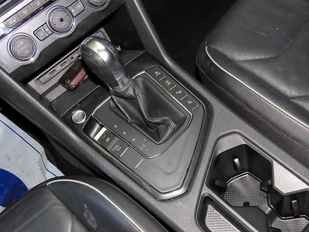 Volkswagen Tiguan - Vista 12