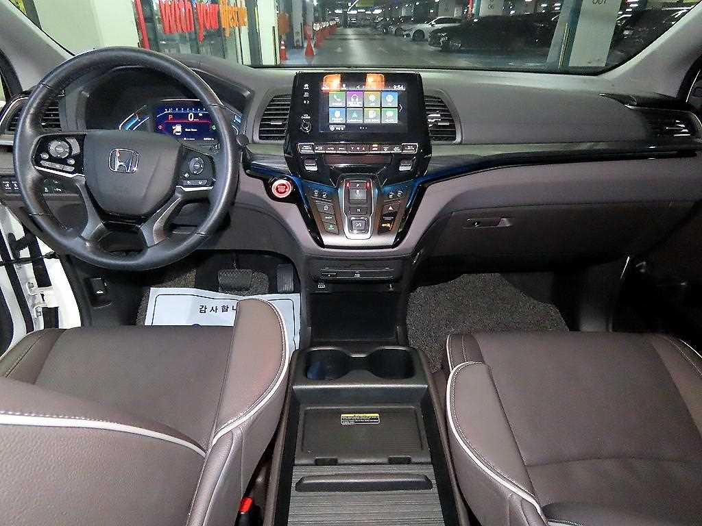 Honda Odyssey - Vista 10