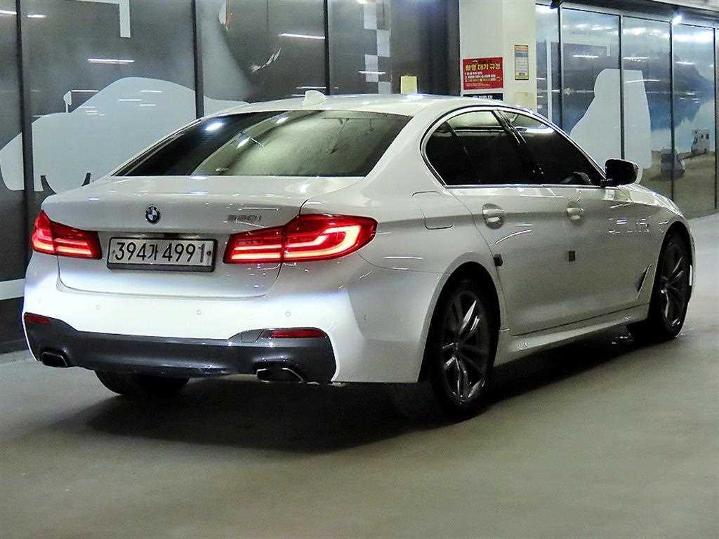 BMW 5 Series - Vista 4