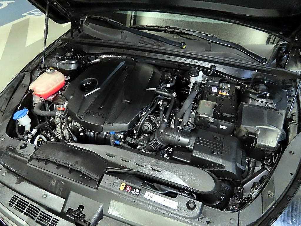 KIA K5 2021 Negro - Importación desde Corea - HF Imports Iquique - Foto 18