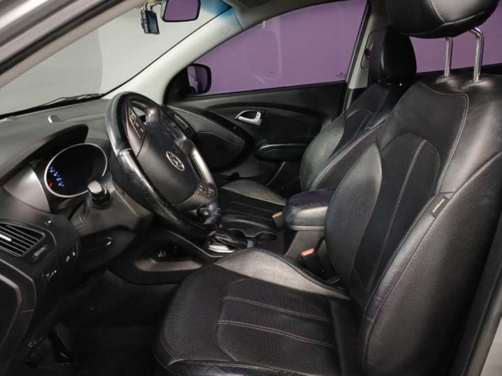 HYUNDAI Tucson - Vista 7