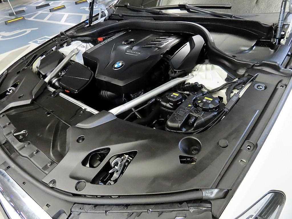 BMW 5 Series 2020 Blanco - Importación desde Corea - HF Imports Iquique - Foto 18