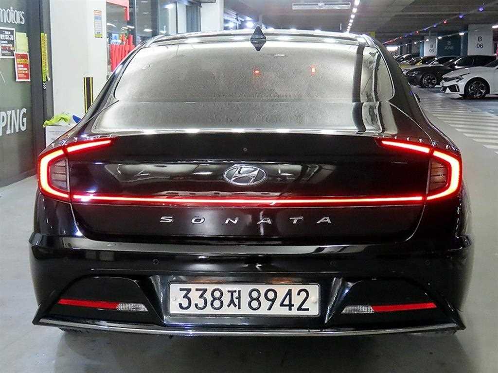 HYUNDAI Sonata - Vista 5