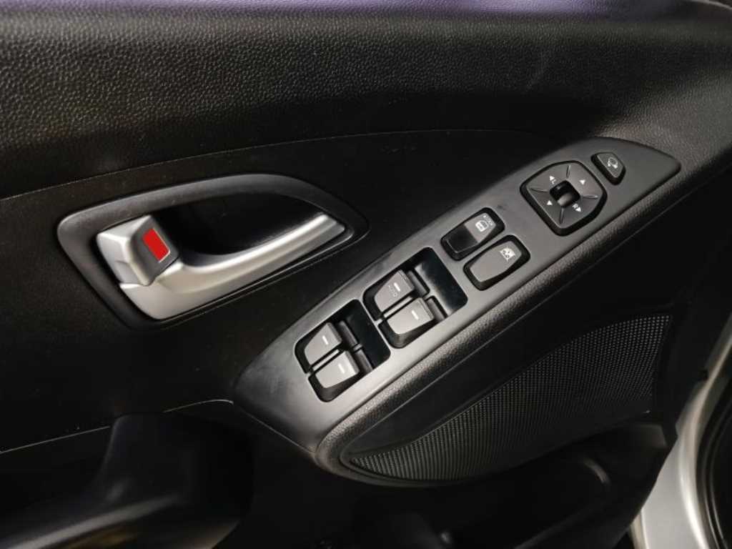 HYUNDAI Tucson - Vista 11