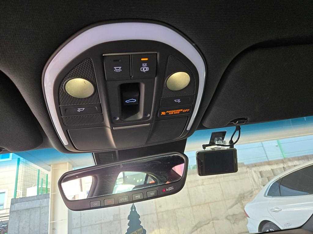 Genesis G70 2018 Blanco - Importación desde Corea - HF Imports Iquique - Foto 15