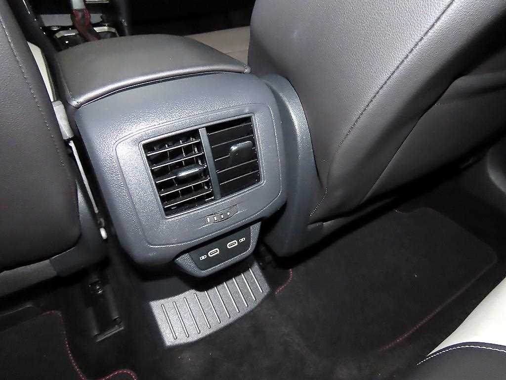 Volkswagen T-Roc 2021 Gris - Importación desde Corea - HF Imports Iquique - Foto 15