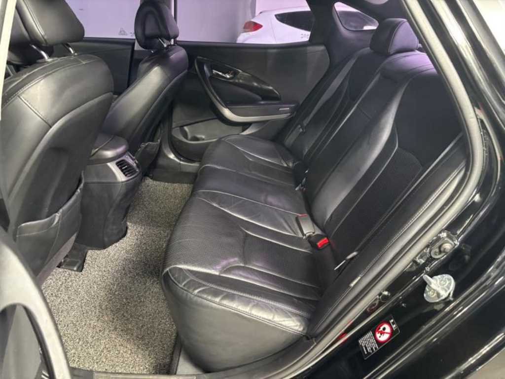 HYUNDAI Grandeur - Vista 8