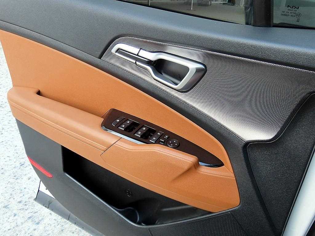 KIA Sportage - Vista 11