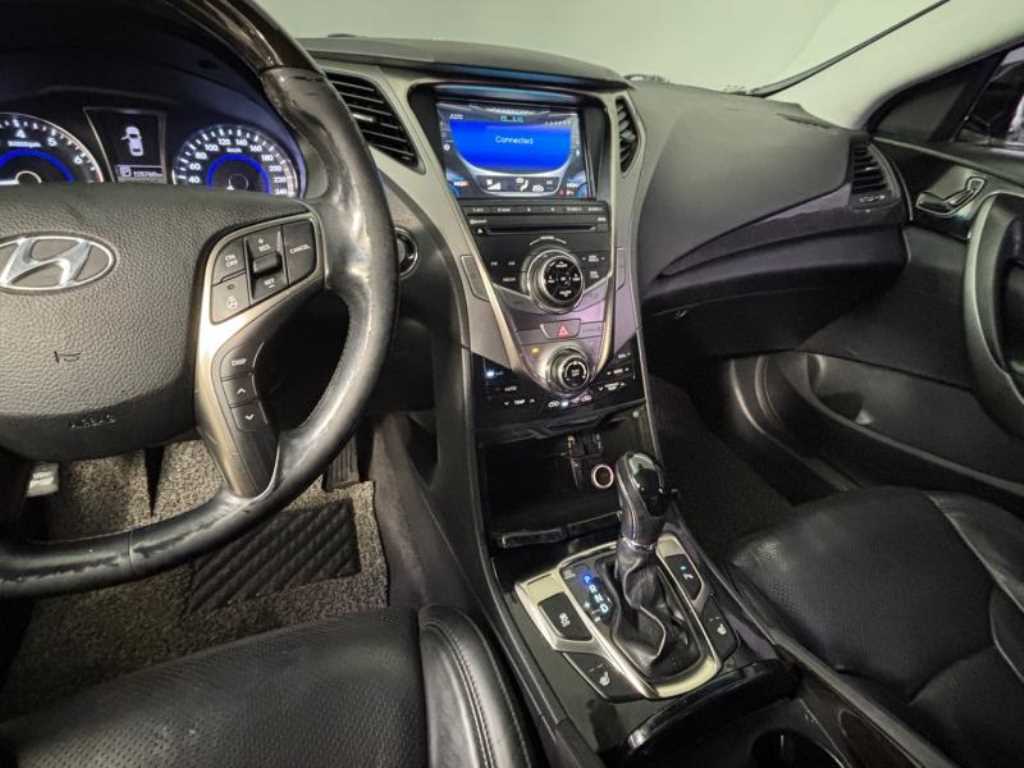 HYUNDAI Grandeur 2012 Negro - Importación desde Corea - HF Imports Iquique - Foto 15