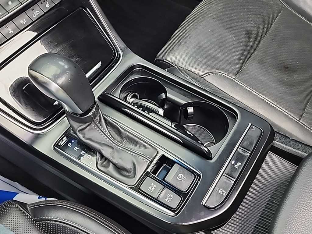 HYUNDAI Grandeur - Vista 8