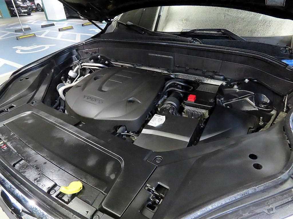 Volvo XC90 2018 Negro - Importación desde Corea - HF Imports Iquique - Foto 19