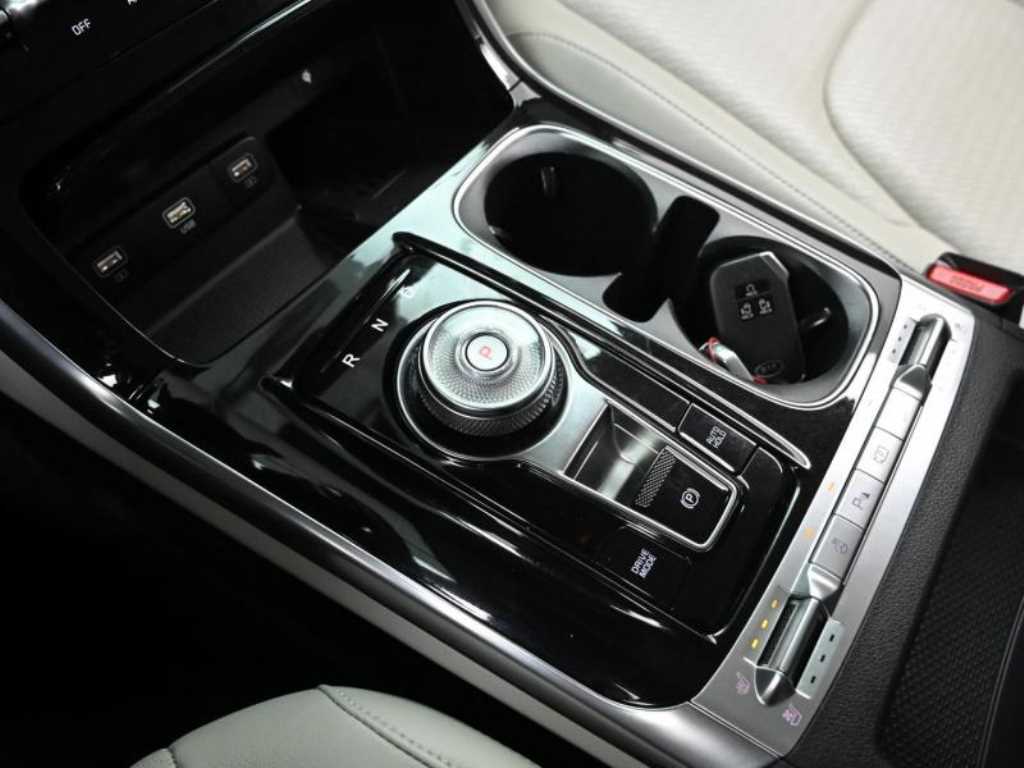 KIA Carnival 2021 - Importación desde Corea - HF Imports Iquique - Foto 16