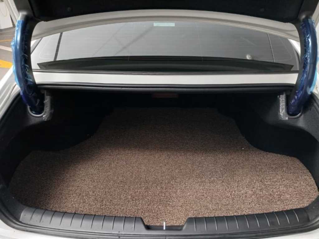 HYUNDAI Grandeur 2025 Blanco - Importación desde Corea - HF Imports Iquique - Foto 18