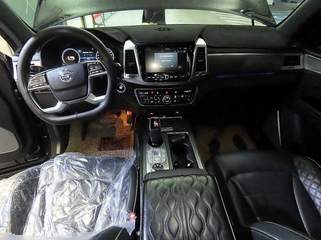 Ssangyong Rexton - Vista 10