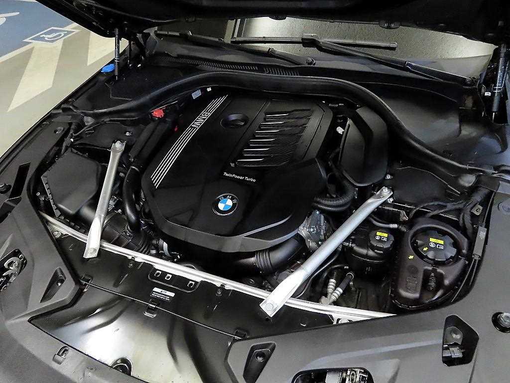 BMW 8 Series 2022 - Importación desde Corea - HF Imports Iquique - Foto 19