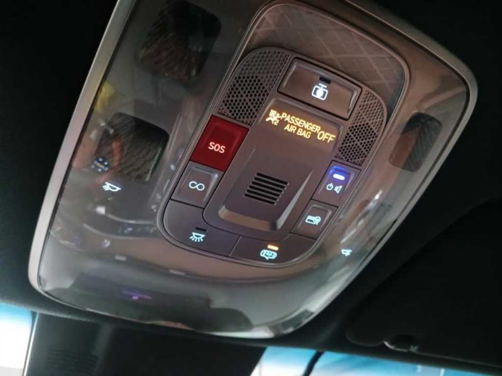 Genesis GV70 2023 Rojo - Importación desde Corea - HF Imports Iquique - Foto 16