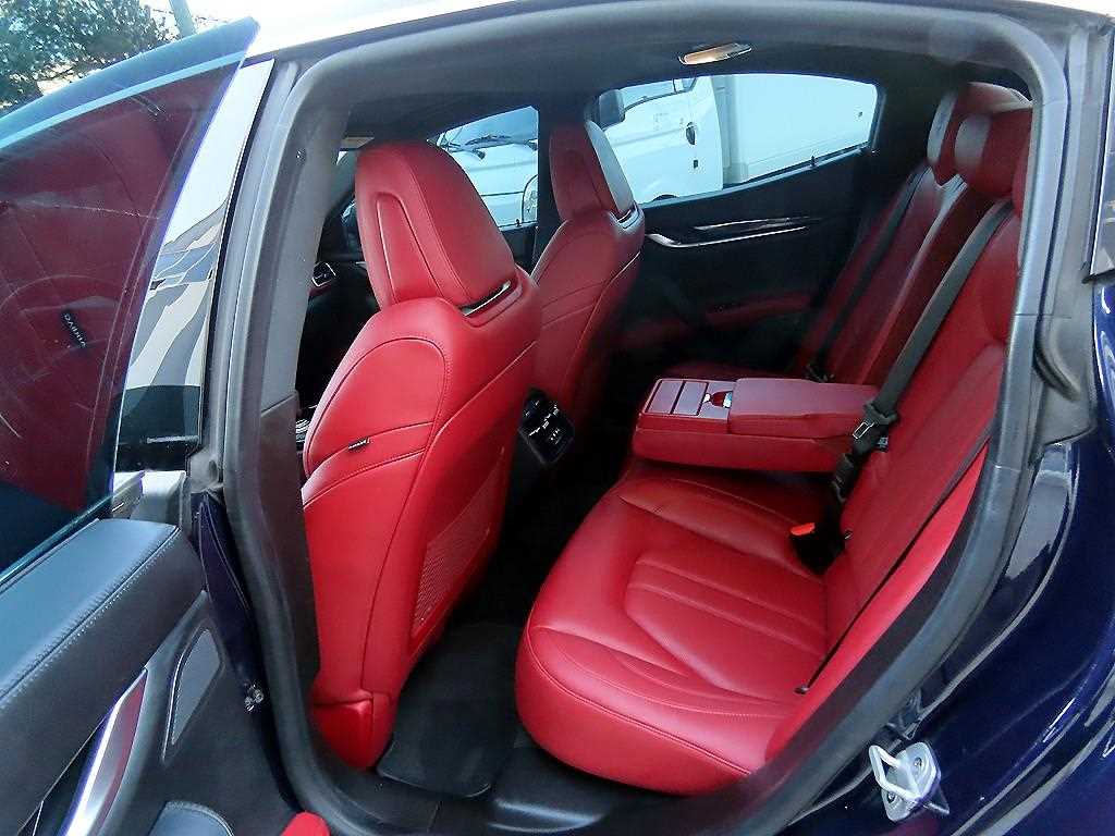 Maserati Ghibli - Vista 6