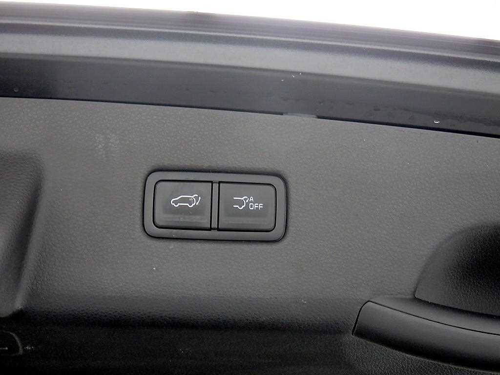 KIA Carnival - Vista 6