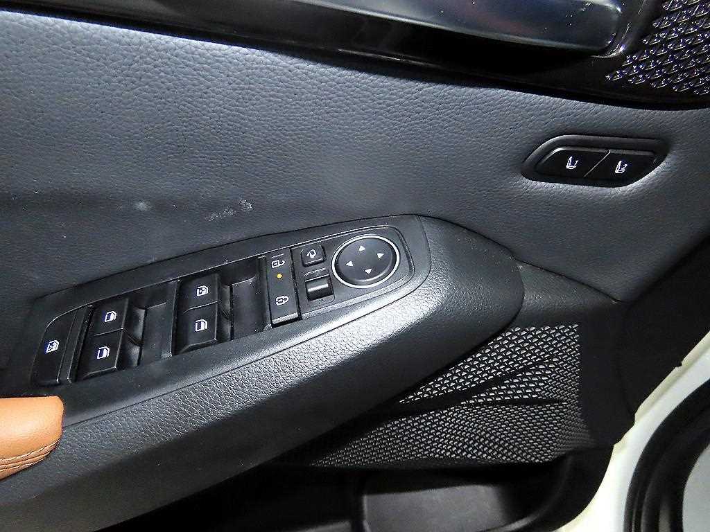 KIA Seltos 2023 Blanco - Importación desde Corea - HF Imports Iquique - Foto 13