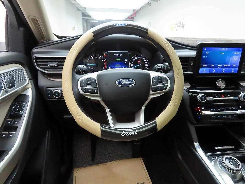 Ford Explorer - Vista 7