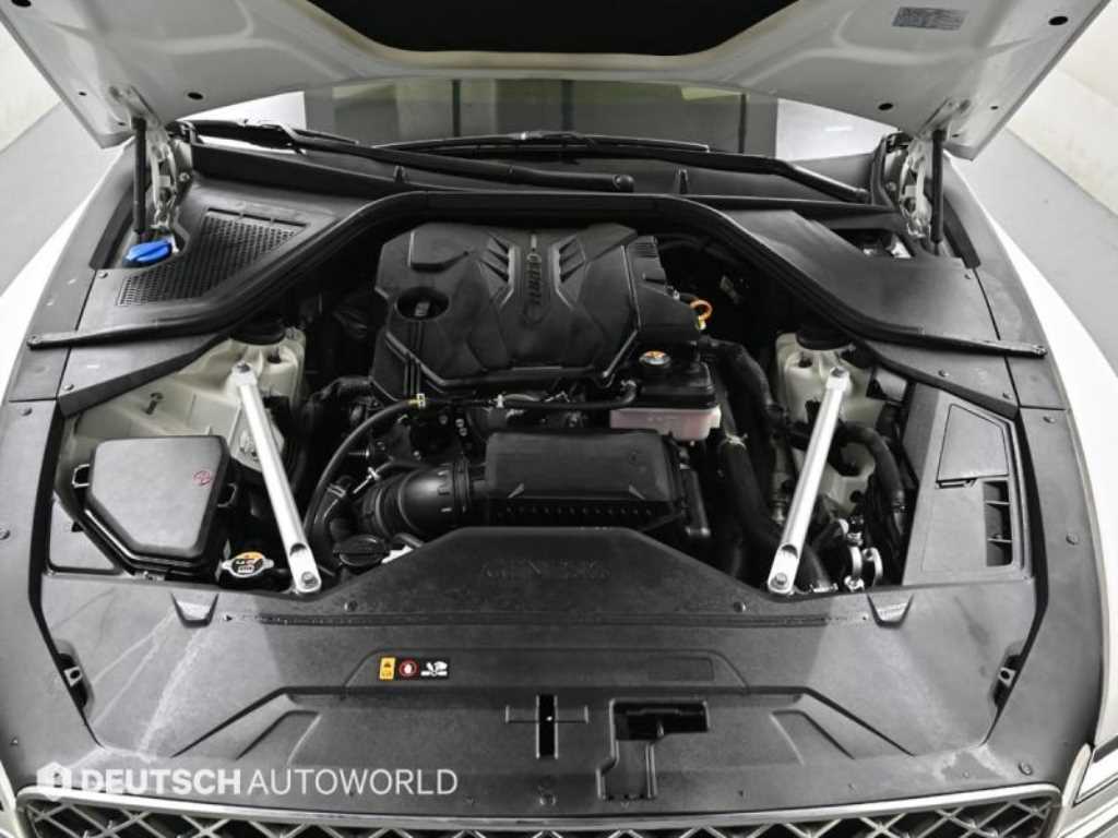 Genesis G80 - Vista 6