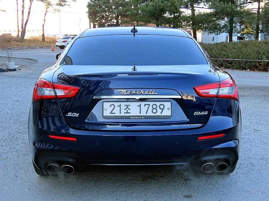 Maserati Ghibli - Vista 4
