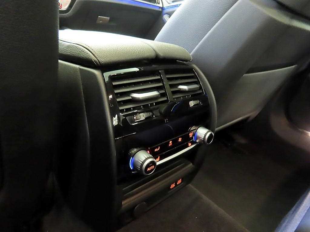 BMW 5 Series 2021 - Importación desde Corea - HF Imports Iquique - Foto 16