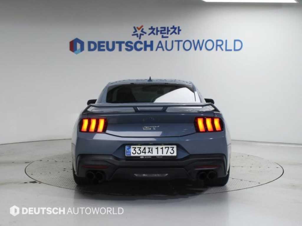 Ford Mustang - Vista 4