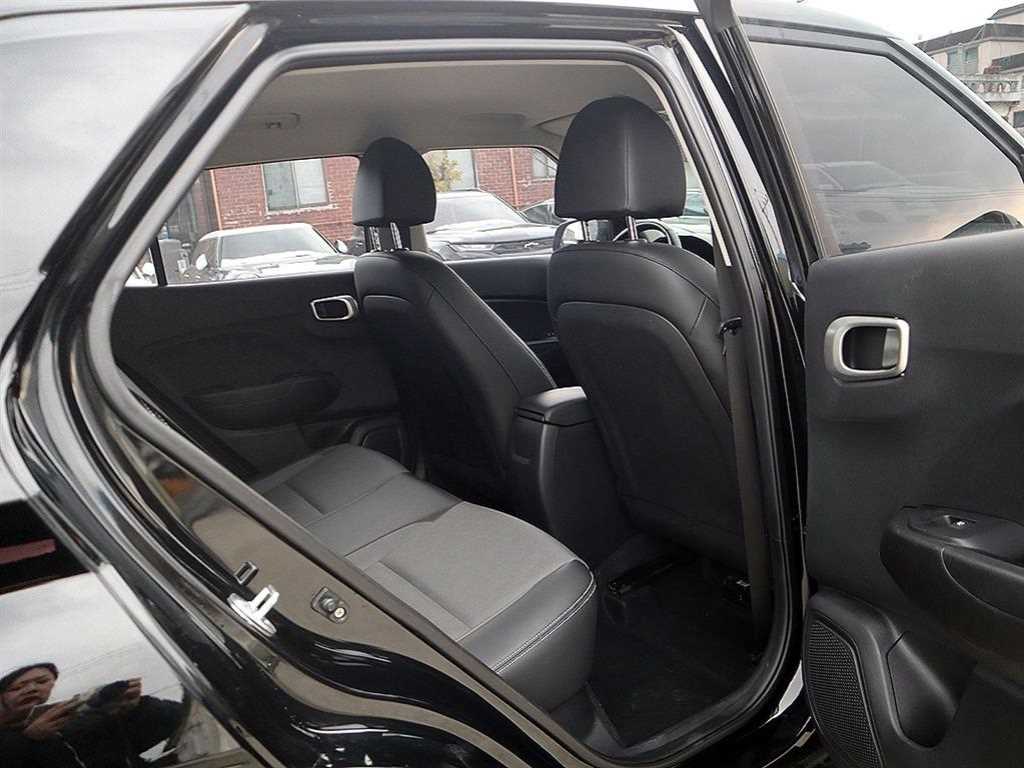 HYUNDAI Venue 2021 Negro - Importación desde Corea - HF Imports Iquique - Foto 16