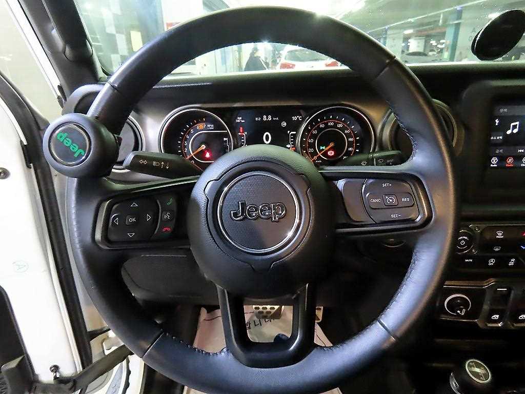 Jeep Wrangler - Vista 8