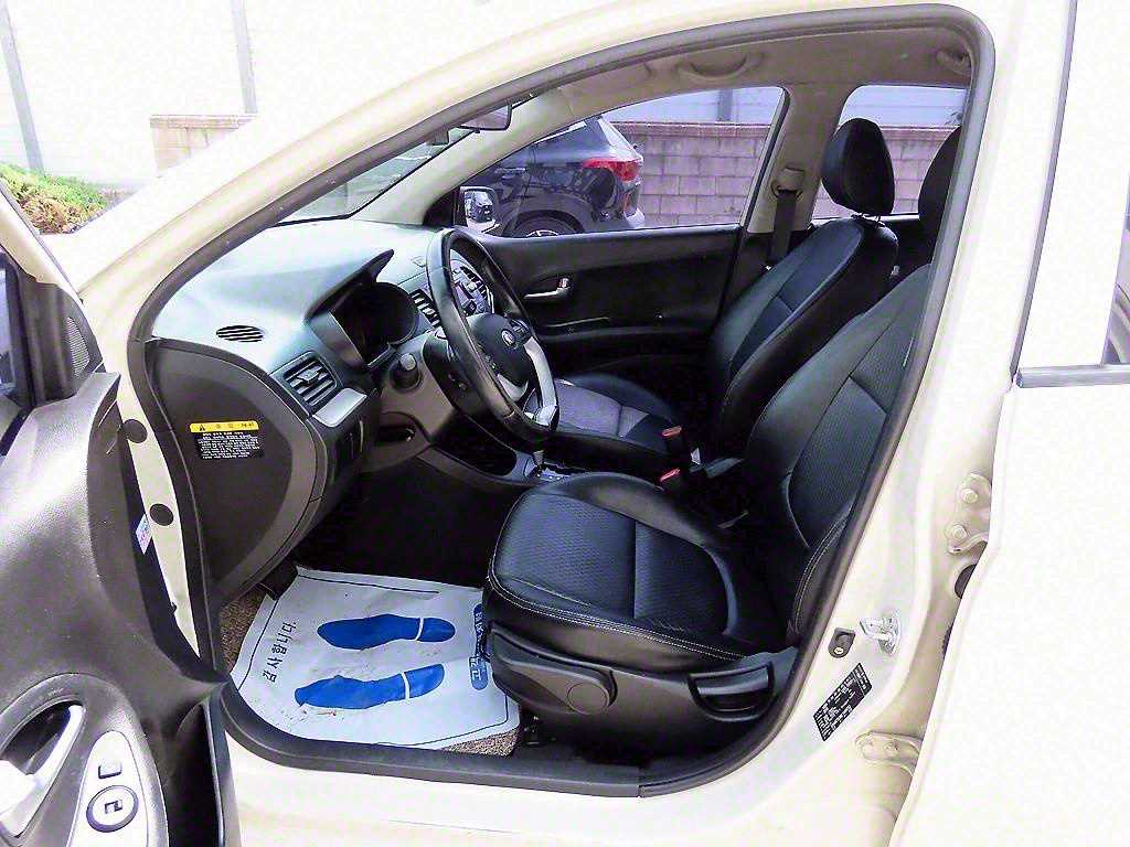 KIA Morning - Vista 5