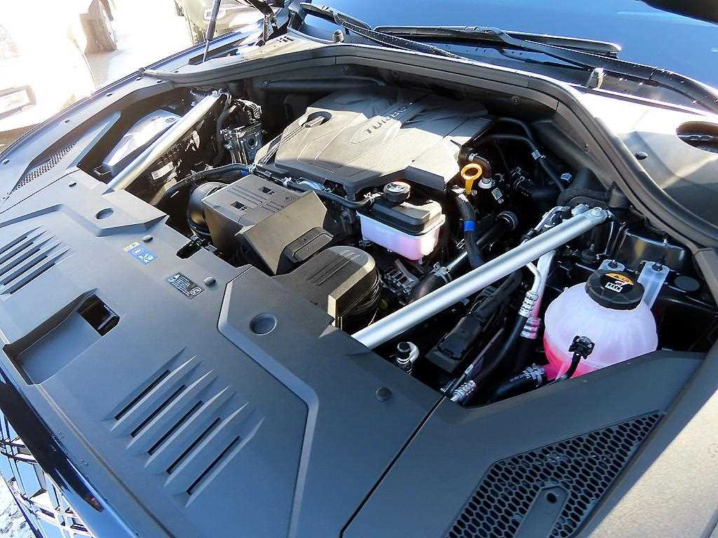 Genesis GV70 2026 Negro - Importación desde Corea - HF Imports Iquique - Foto 19