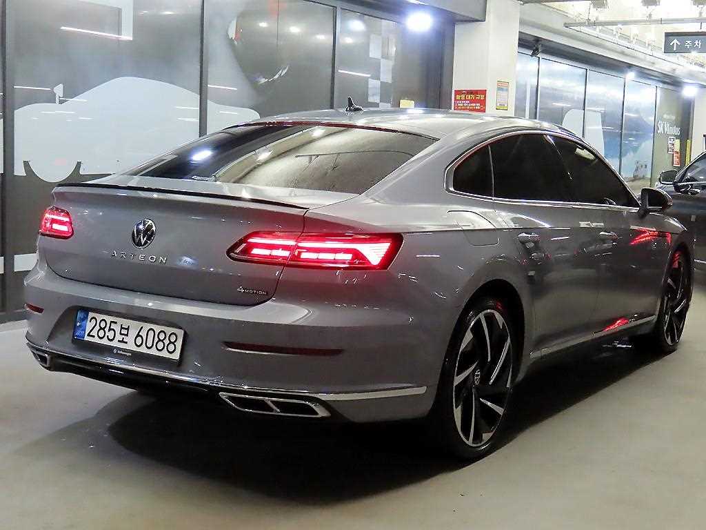 Volkswagen Arteon - Vista 4