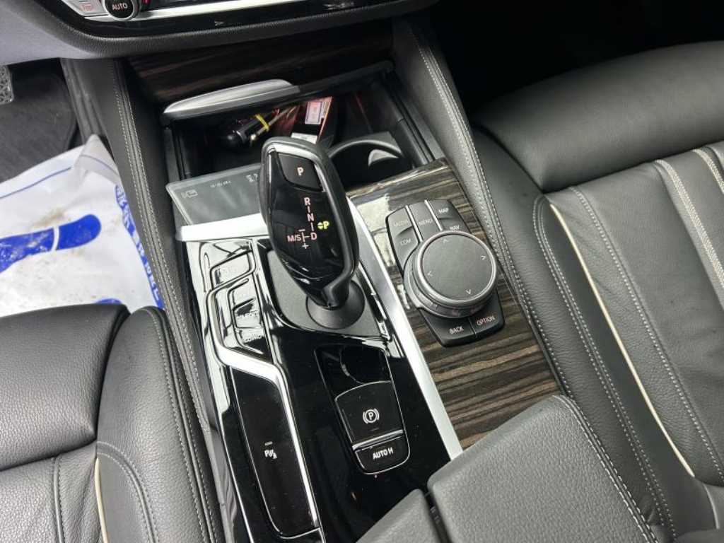 BMW 5 Series - Vista 9