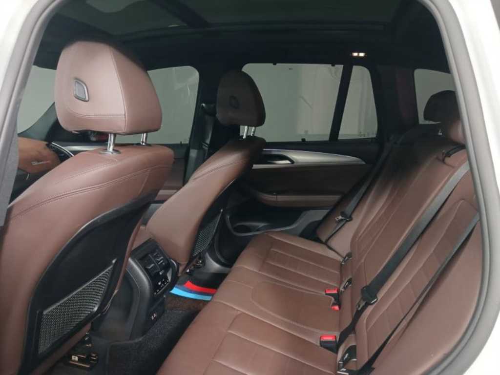 BMW X3 - Vista 8