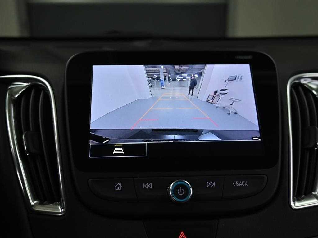 Chevrolet Malibu 2022 Negro - Importación desde Corea - HF Imports Iquique - Foto 15