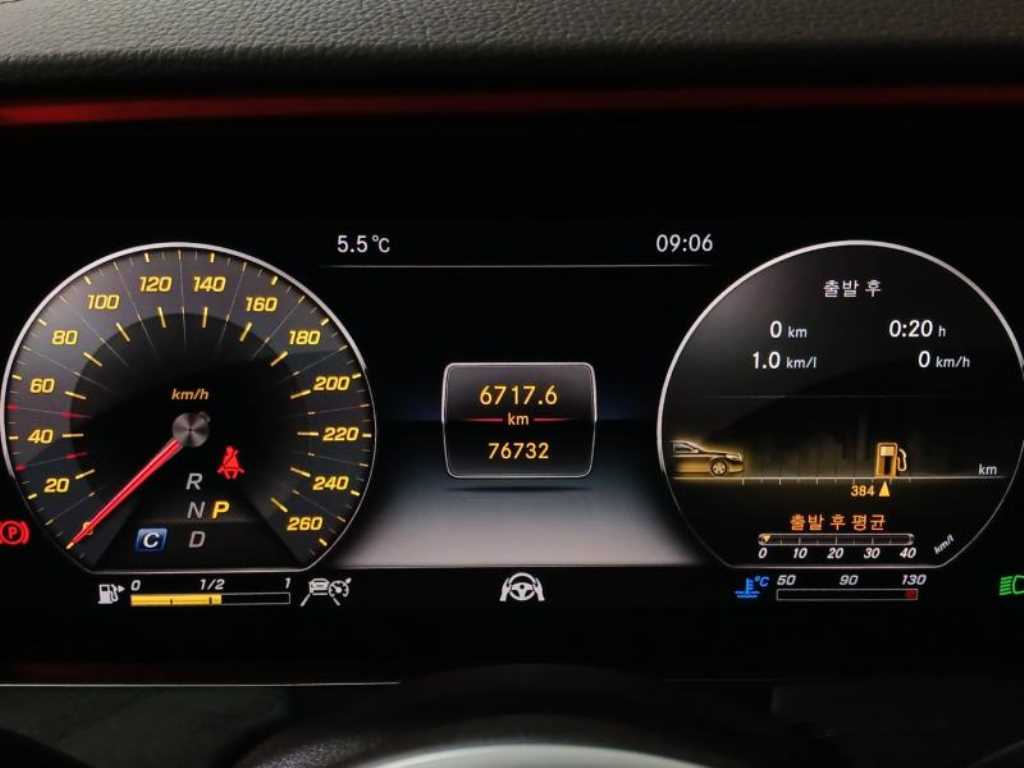 Mercedes Benz CLS Class - Vista 10