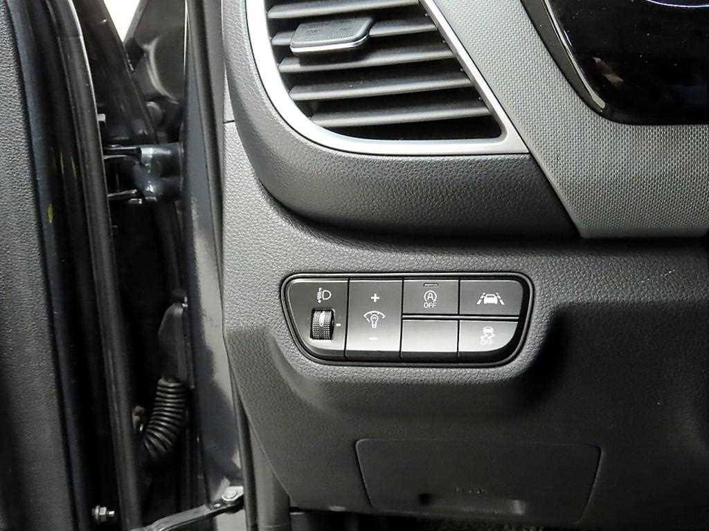 KIA Seltos 2020 Gris - Importación desde Corea - HF Imports Iquique - Foto 13